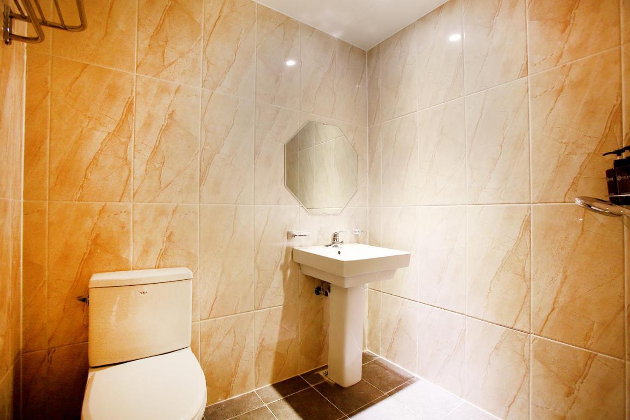 צ'ונצ'און Eton Hotel מראה חיצוני תמונה
